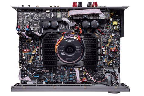 Cambridge Audio CXA81 MKII sztereó erősítő