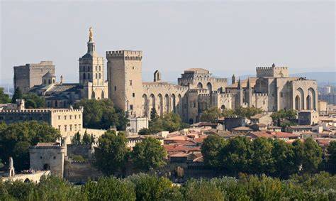 Avignon középkori városképe