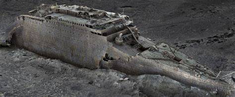 Titanic roncsai az Atlanti-óceán mélyén