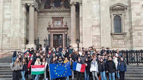 Francia lycée diákok tanórán