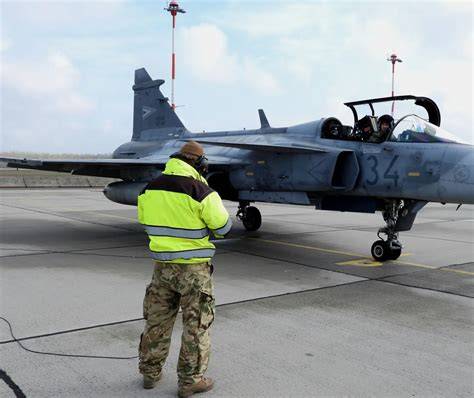 NATO vadászgépek közös légi gyakorlata