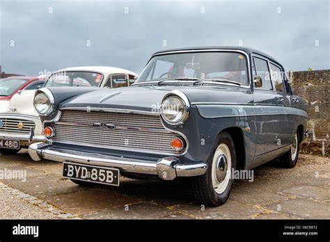 Austin Cambridge A55F Farina szedán