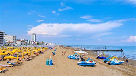 Lido di Jesolo homokos tengerpartja