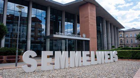 Semmelweis Egyetem könyvesbolt és tankönyvek