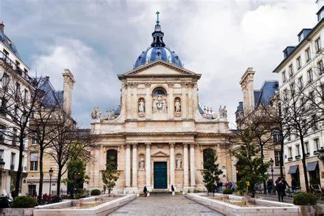 Sorbonne Egyetem párizsi épülete