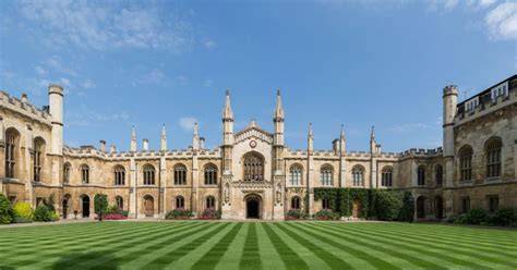Cambridge felvételi interjú hallgató vizsgáztató