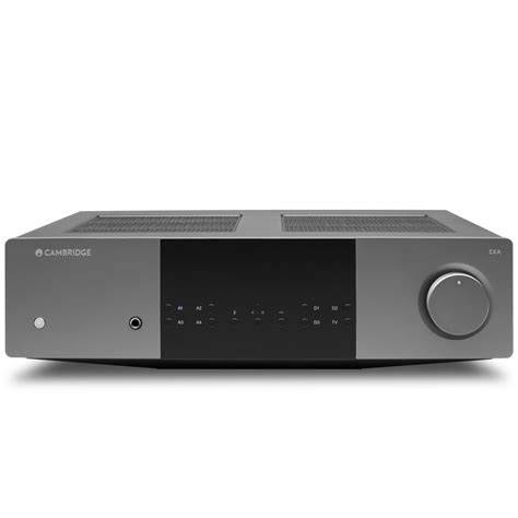 Cambridge Audio Azur erősítő hátlapja